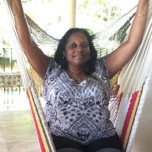 Meet your Posher, Petal